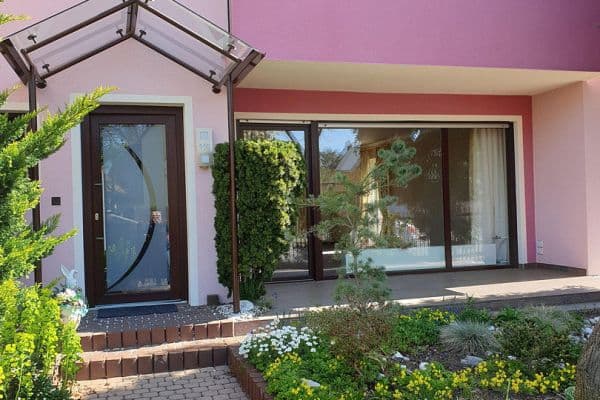 Predaj domu 144 m², pozemek 360 m², Nürnberg, Bavorsko Predaj domu 144 m², pozemek 360 m², Nürnberg, Bavorsko