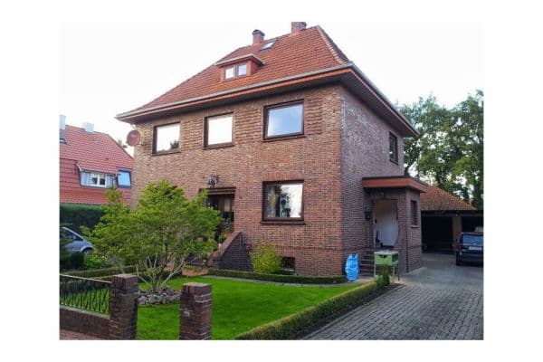 Predaj domu 150 m², pozemek 567 m², Ulmenstr. 8, Hude Predaj domu 150 m², pozemek 567 m², Ulmenstr. 8, Hude
