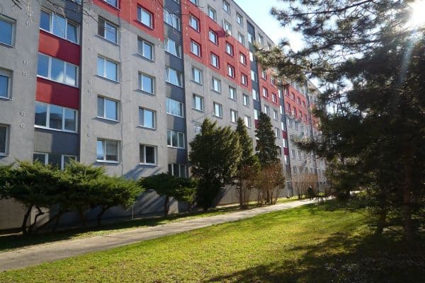 Prenájom bytu 2-izbový 54 m², Sputniková, Ružinov Prenájom bytu 2-izbový 54 m², Sputniková, Ružinov
