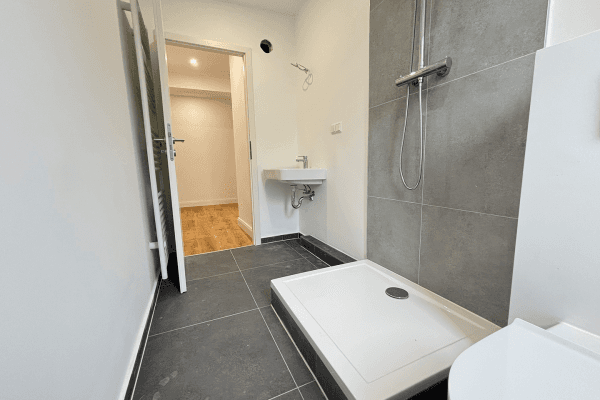 Predaj bytu 2-izbový 50 m², Holzmannstraße 17, Berlin, Berlín Predaj bytu 2-izbový 50 m², Holzmannstraße 17, Berlin, Berlín