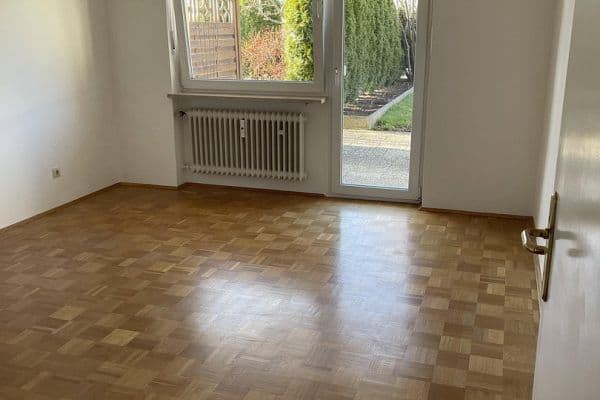 Prenájom bytu 3-izbový 70 m², Planegg, Bavorsko Prenájom bytu 3-izbový 70 m², Planegg, Bavorsko
