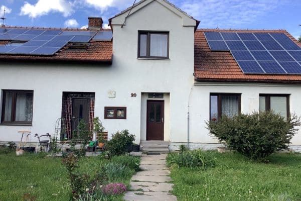 Prenájom bytu 1-izbový 21 m², Dolní Loučky Prenájom bytu 1-izbový 21 m², Dolní Loučky