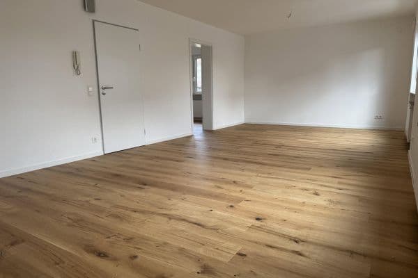 Predaj bytu 3-izbový 75 m², Friedrichshafen Predaj bytu 3-izbový 75 m², Friedrichshafen