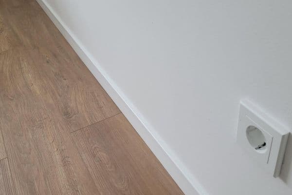 Prenájom bytu 3-izbový 81 m², Bergheim Prenájom bytu 3-izbový 81 m², Bergheim