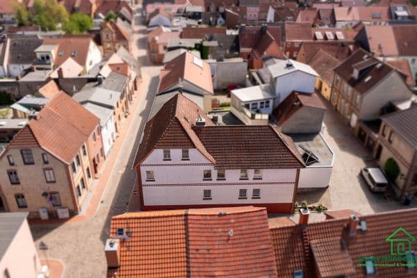 Predaj domu 376 m², pozemek 297 m², Kleiner Spiegelberg 7, Sternberg Predaj domu 376 m², pozemek 297 m², Kleiner Spiegelberg 7, Sternberg