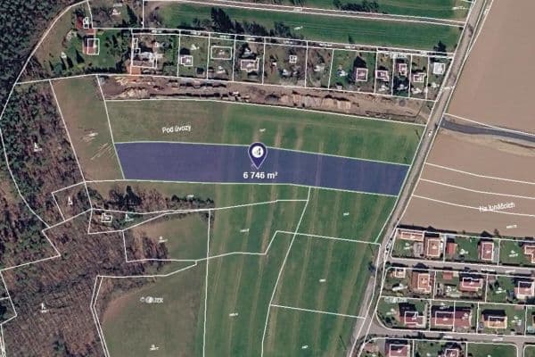 Predaj pozemku 6.746 m², Hrusice Predaj pozemku 6.746 m², Hrusice