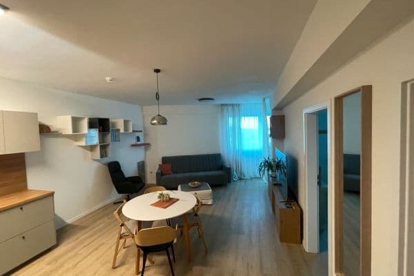 Prenájom bytu 2-izbový 47 m², Rybničná, Vajnory Prenájom bytu 2-izbový 47 m², Rybničná, Vajnory