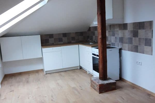 Prenájom bytu 2-izbový 58 m², Chelčického, Úpice Prenájom bytu 2-izbový 58 m², Chelčického, Úpice