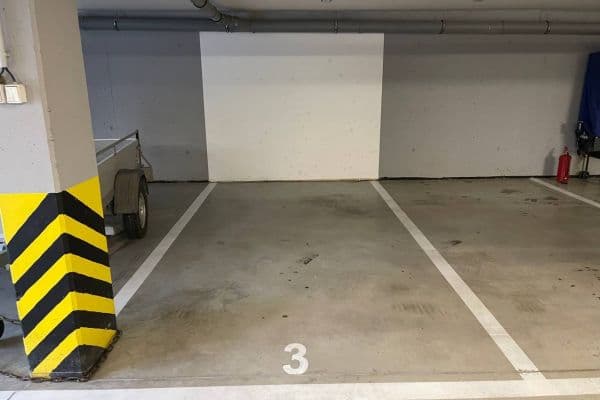 Prenájom garáže 12 m², Fantova, Brno Prenájom garáže 12 m², Fantova, Brno
