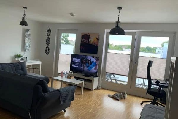 Prenájom bytu 3-izbový 74 m², Köln, Severné Porýnie - Westfálsko Prenájom bytu 3-izbový 74 m², Köln, Severné Porýnie - Westfálsko