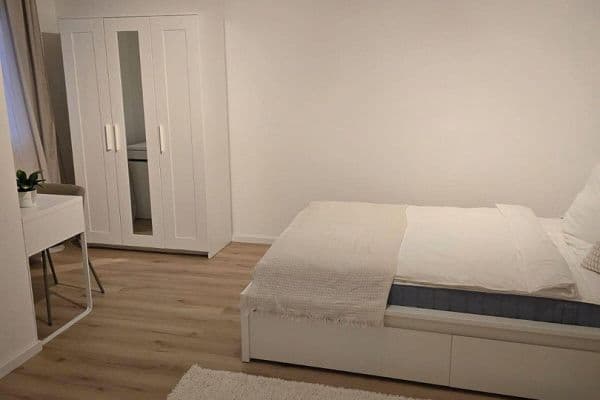 Prenájom bytu 1-izbový 35 m², Sonnenstraße 7, Fürth Prenájom bytu 1-izbový 35 m², Sonnenstraße 7, Fürth