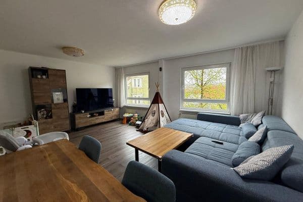 Prenájom bytu 3-izbový 99 m², Hechingen Prenájom bytu 3-izbový 99 m², Hechingen