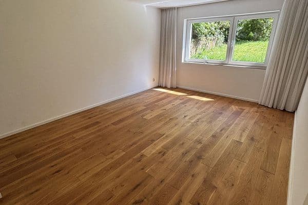 Prenájom bytu 2-izbový 96 m², Mielesheide 4, Essen Prenájom bytu 2-izbový 96 m², Mielesheide 4, Essen