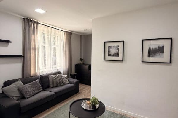 Predaj bytu 2-izbový 50 m², Vorlova, Beroun Predaj bytu 2-izbový 50 m², Vorlova, Beroun
