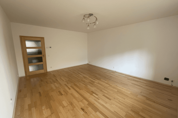 Prenájom bytu 3-izbový 88 m², Kladivova, Brno Prenájom bytu 3-izbový 88 m², Kladivova, Brno