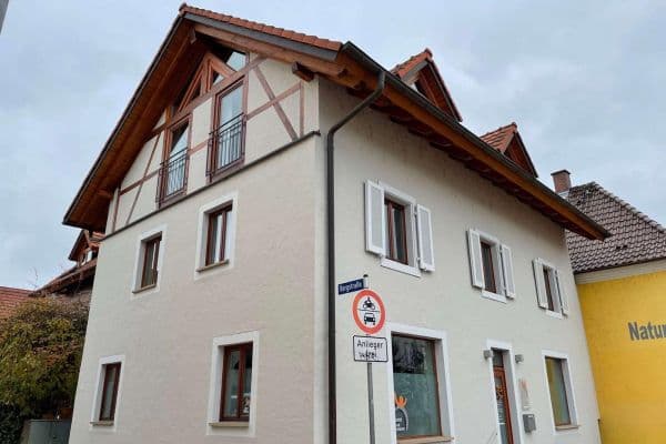 Prenájom bytu 3-izbový 72 m², Bundesstraße 22, Ehrenkirchen-Norsingen Prenájom bytu 3-izbový 72 m², Bundesstraße 22, Ehrenkirchen-Norsingen
