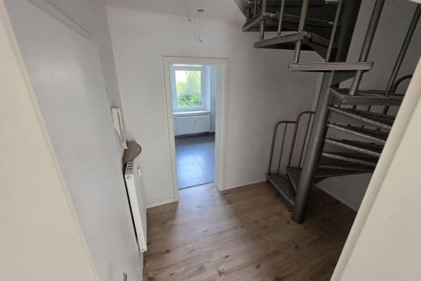 Prenájom bytu 2-izbový 61 m², Kasernenstr. 53, Plauen Prenájom bytu 2-izbový 61 m², Kasernenstr. 53, Plauen
