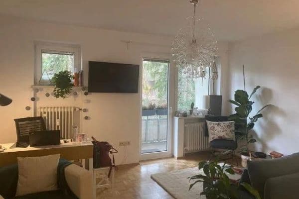 Prenájom bytu 2-izbový 64 m², München, Bavorsko Prenájom bytu 2-izbový 64 m², München, Bavorsko