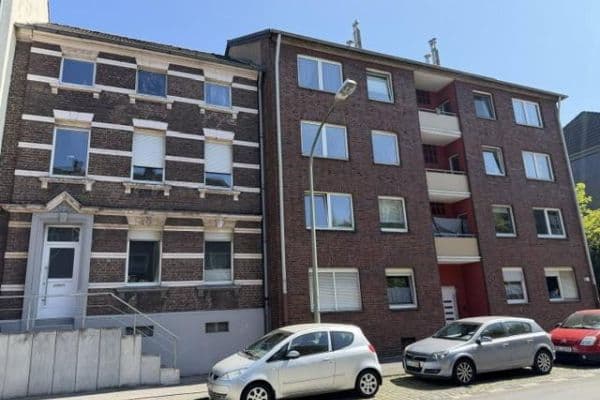 Predaj domu 699 m², pozemek 516 m², Javastraße, Duisburg Predaj domu 699 m², pozemek 516 m², Javastraße, Duisburg