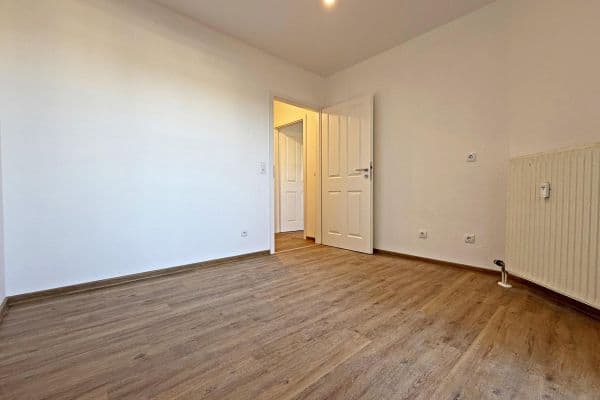 Predaj bytu 2-izbový 44 m², Mannheim Predaj bytu 2-izbový 44 m², Mannheim
