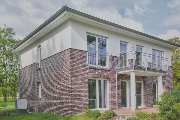 Predaj domu 158 m², pozemek 843 m², Paul-Gerhardt Straße 1, Teltow, Brandenbursko Predaj domu 158 m², pozemek 843 m², Paul-Gerhardt Straße 1, Teltow, Brandenbursko