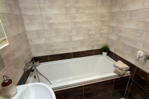 Prenájom bytu 1-izbový 37 m², Ludvíka Podéště, Ostrava Prenájom bytu 1-izbový 37 m², Ludvíka Podéště, Ostrava