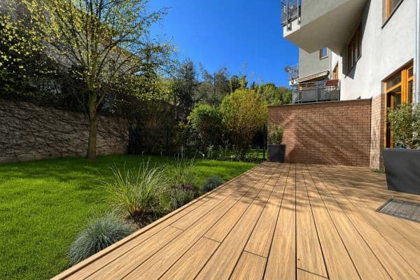 Predaj bytu 3-izbový 207 m², Na Pomezí, Praha Predaj bytu 3-izbový 207 m², Na Pomezí, Praha