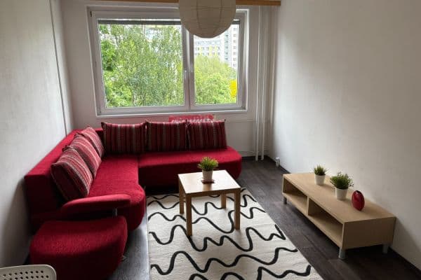 Prenájom bytu 2-izbový 45 m², Kettnerova, Praha Prenájom bytu 2-izbový 45 m², Kettnerova, Praha