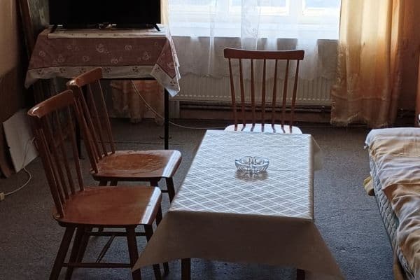 Prenájom bytu 2-izbový 60 m², Mezouň Prenájom bytu 2-izbový 60 m², Mezouň