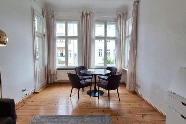Prenájom bytu 2-izbový 58 m², Berlin, Berlín Prenájom bytu 2-izbový 58 m², Berlin, Berlín