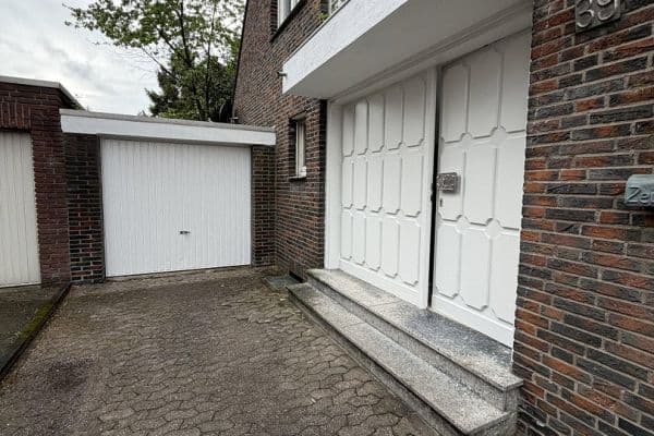 Prenájom bytu 3-izbový 95 m², Hasenheide 39, Tönisvorst Prenájom bytu 3-izbový 95 m², Hasenheide 39, Tönisvorst