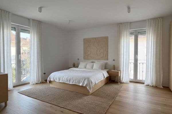 Prenájom bytu 3-izbový 104 m², Offenbach am Main Prenájom bytu 3-izbový 104 m², Offenbach am Main