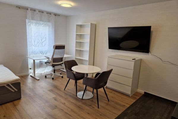 Prenájom bytu 1-izbový 34 m², Amselweg 11, Karlsruhe, Bádensko-Wurttembersko Prenájom bytu 1-izbový 34 m², Amselweg 11, Karlsruhe, Bádensko-Wurttembersko