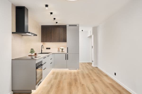 Predaj bytu 4-izbový 84 m², Janského, Praha Predaj bytu 4-izbový 84 m², Janského, Praha