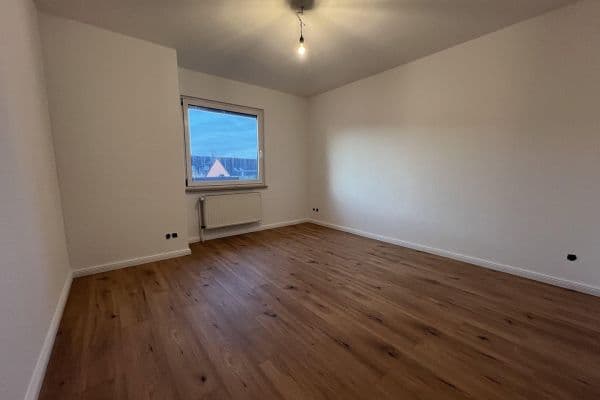 Prenájom bytu 3-izbový 73 m², Albert-Schweitzer-Str. 4, Laatzen Prenájom bytu 3-izbový 73 m², Albert-Schweitzer-Str. 4, Laatzen