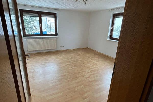 Prenájom bytu 2-izbový 60 m², Albstadt, Bádensko-Wurttembersko Prenájom bytu 2-izbový 60 m², Albstadt, Bádensko-Wurttembersko