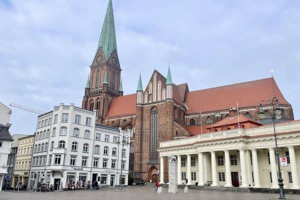 Prenájom kancelárie 60 m², Am Markt 2, Schwerin, Meklenbursko-Predpomoransko Prenájom kancelárie 60 m², Am Markt 2, Schwerin, Meklenbursko-Predpomoransko