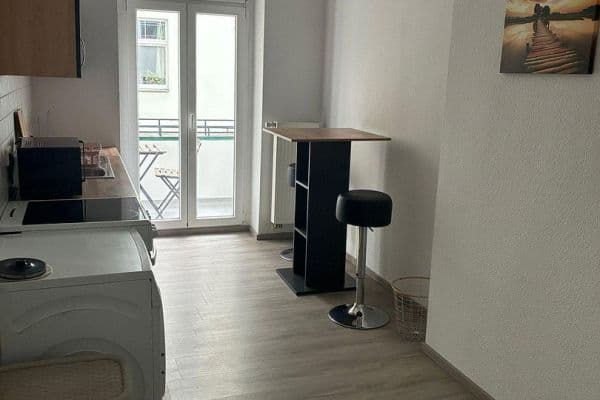 Prenájom bytu 2-izbový 58 m², Berlin Prenájom bytu 2-izbový 58 m², Berlin