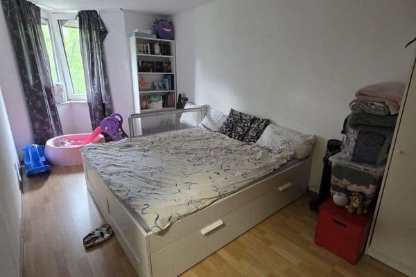 Prenájom bytu 3-izbový 76 m², Hardenbergstraße 51, Krefeld, Severné Porýnie - Westfálsko Prenájom bytu 3-izbový 76 m², Hardenbergstraße 51, Krefeld, Severné Porýnie - Westfálsko