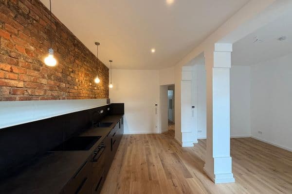 Prenájom bytu 2-izbový 60 m², Darmstadt, Hesensko Prenájom bytu 2-izbový 60 m², Darmstadt, Hesensko