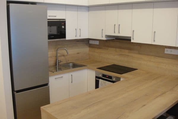 Prenájom bytu 2-izbový 40 m², Za vodojemem, Olomouc Prenájom bytu 2-izbový 40 m², Za vodojemem, Olomouc
