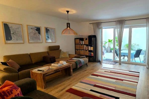 Prenájom bytu 2-izbový 83 m², Ulrichstr. 10, Abensberg Prenájom bytu 2-izbový 83 m², Ulrichstr. 10, Abensberg