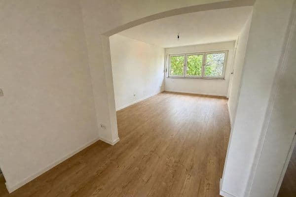 Prenájom bytu 3-izbový 74 m², Korschenbroich Prenájom bytu 3-izbový 74 m², Korschenbroich