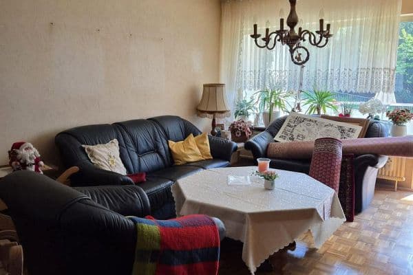 Prenájom bytu 3-izbový 74 m², Höhenberger Straße 21, Köln Prenájom bytu 3-izbový 74 m², Höhenberger Straße 21, Köln