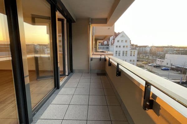 Prenájom bytu 3-izbový 86 m², Nürnberg Prenájom bytu 3-izbový 86 m², Nürnberg