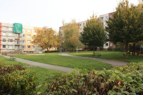 Prenájom bytu 4-izbový 82 m², Polabská, Praha Prenájom bytu 4-izbový 82 m², Polabská, Praha