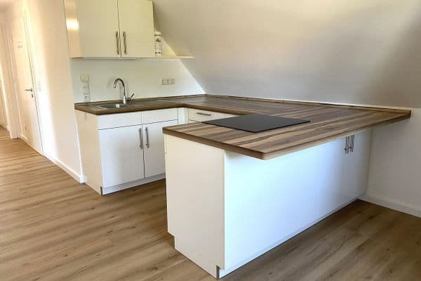 Prenájom bytu 2-izbový 80 m², Neufnachstraße 3, Fischach Prenájom bytu 2-izbový 80 m², Neufnachstraße 3, Fischach