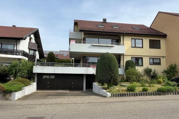 Predaj domu 300 m², pozemek 514 m², Schwaikheim Predaj domu 300 m², pozemek 514 m², Schwaikheim