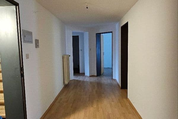 Prenájom bytu 3-izbový 80 m², Lange Strasse, Hagen Prenájom bytu 3-izbový 80 m², Lange Strasse, Hagen