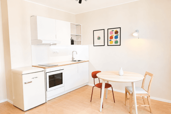 Prenájom bytu 1-izbový 33 m², Mattioliho, Praha Prenájom bytu 1-izbový 33 m², Mattioliho, Praha